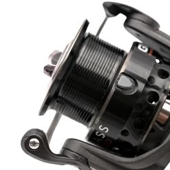 Guru A-class 4000 Molen -Fishing Gear Verkoop guru a class 4000 molen 2