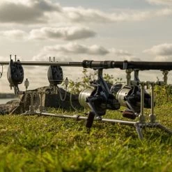 P1 Mini Worldwide Pod With Stubby Legs -Fishing Gear Verkoop solar tackle p1 mini worldwide pod with stubby leg 1